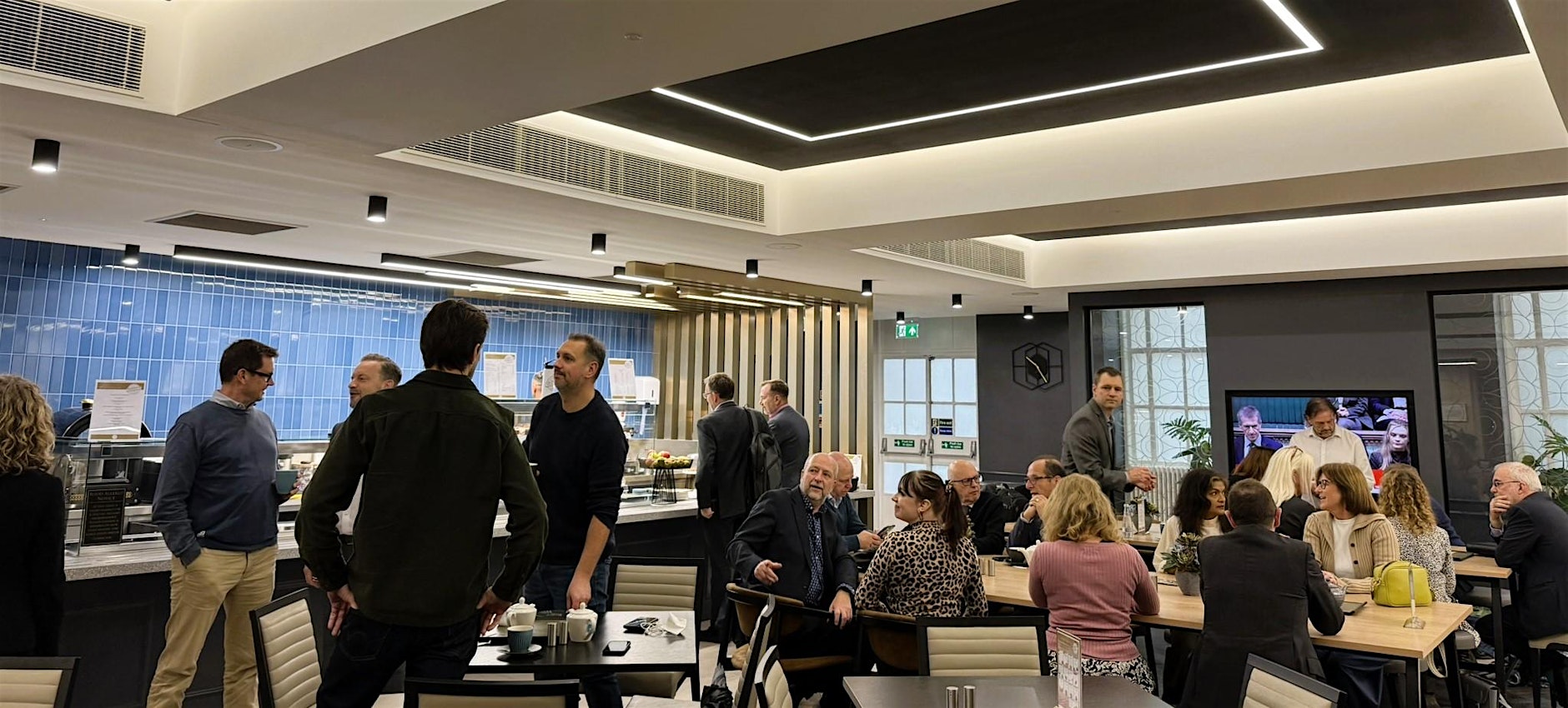 Cafecito matinal format de networking hispanophone efficace pour fondateurs startup